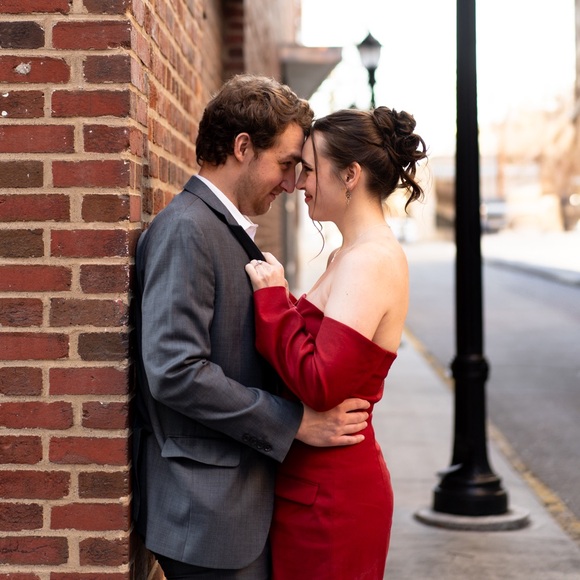 Abercrombie & Fitch Red Off-Shoulder Midi Dress - Picture 7 of 7